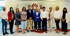 6 July 2021 The members of the Parliamentary Digital Security Network in visit to the Huawei Innovations Centre